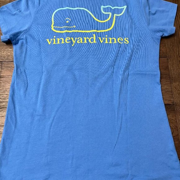 Vineyard Vines Short Sleeve Tee Women's Small - Picture 2 of 3